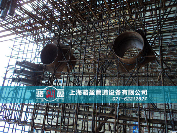 <a href=http://www.www.wqsjj.com target=_blank class=infotextkey>防水套管</a>和墻體之間的結(jié)合